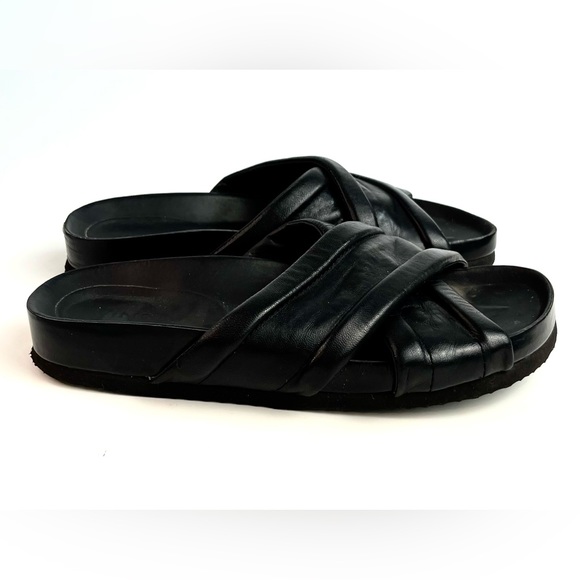 Vince Orson Black Criss Cross Slide Sandals - Picture 2 of 11